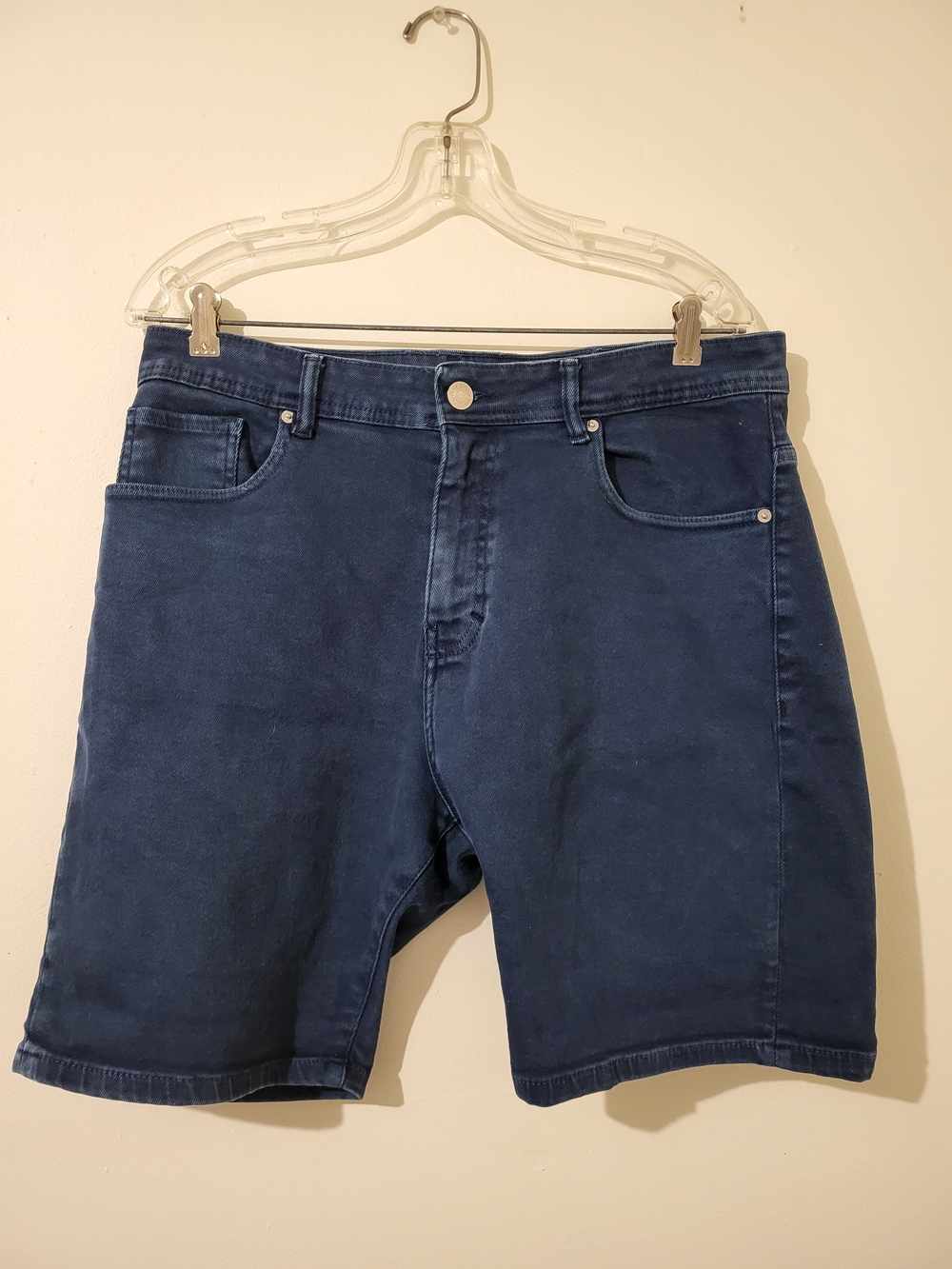 Zara Men's Dark Blue Bermuda Denim-Style Jean Shorts Sz 34 Casual Walking